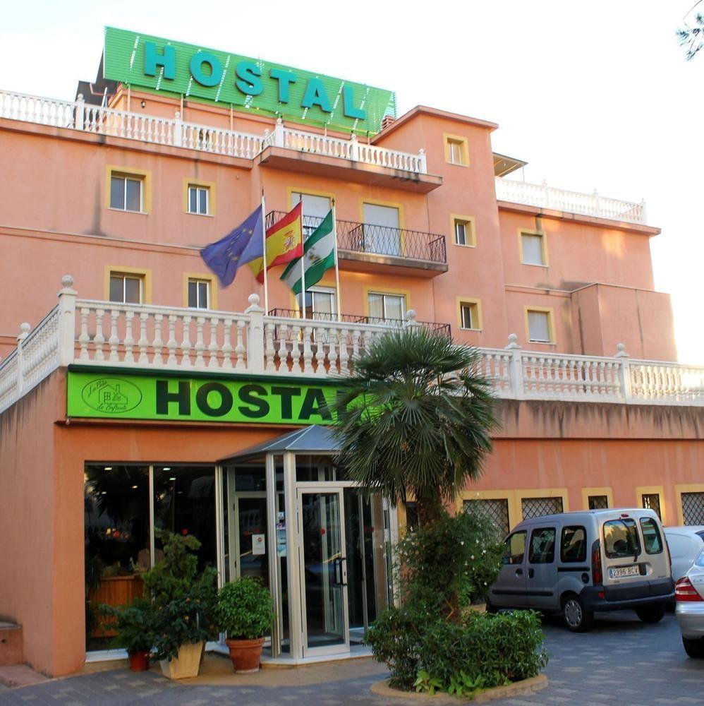 Hostal La Casa De Enfrente Malaga Exterior photo